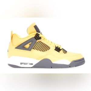 Jordan 4 Retro
Lightning (2021) Size 13 (US)